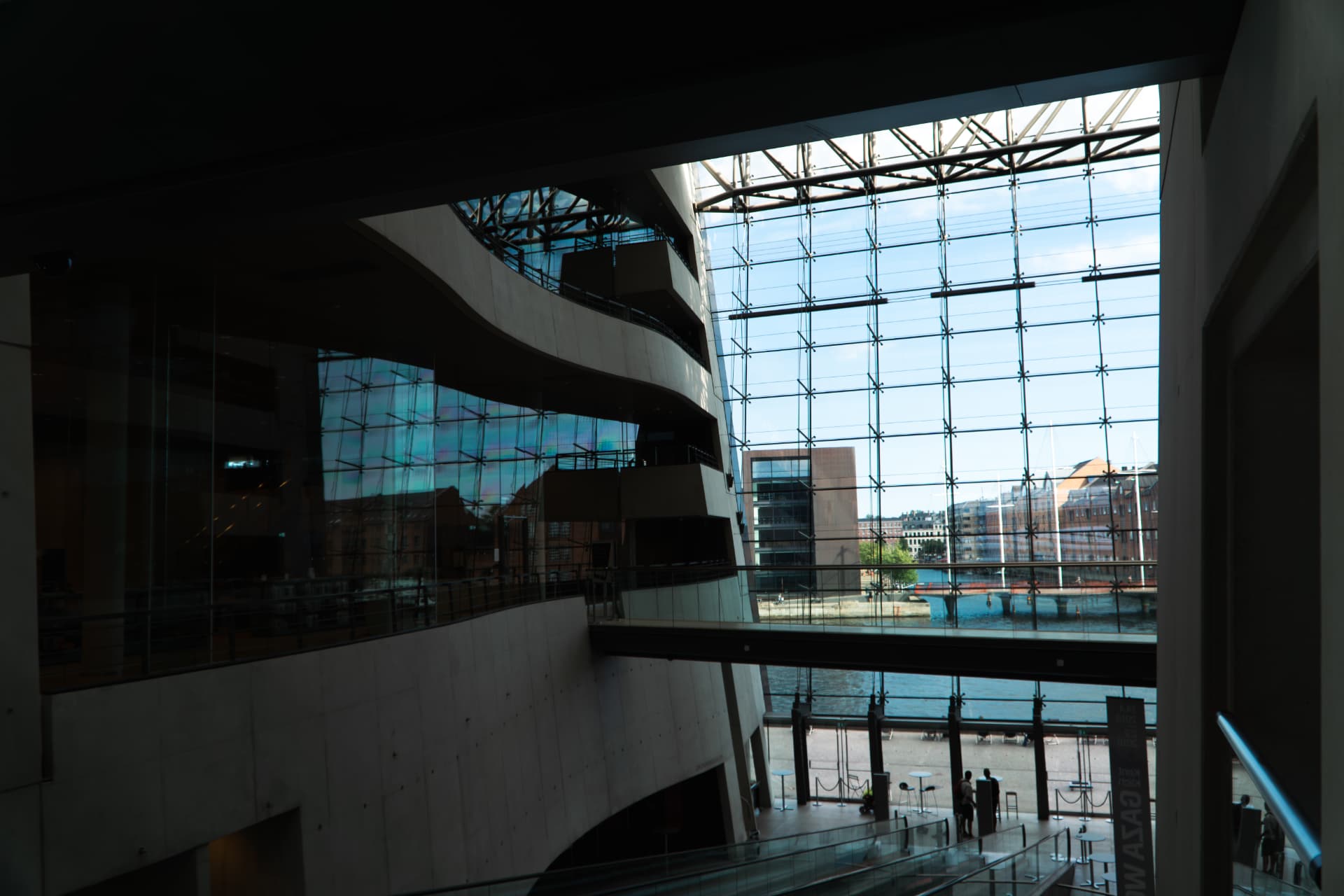 Architecture & spaces