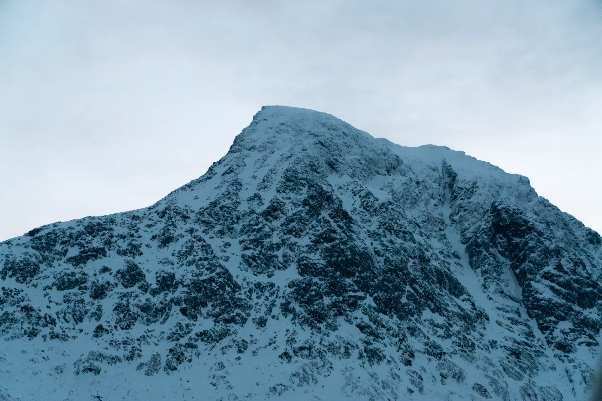 Landscape & nature photography in Alpi di Lyngen by The Pals' Nest